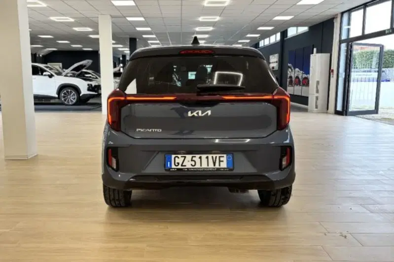 Kia Picanto usata a Latina (6)
