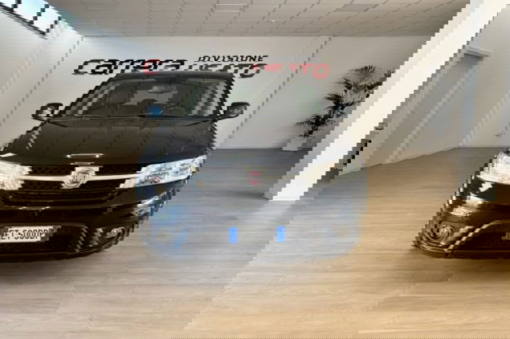 Fiat Freemont usata a Latina (2)