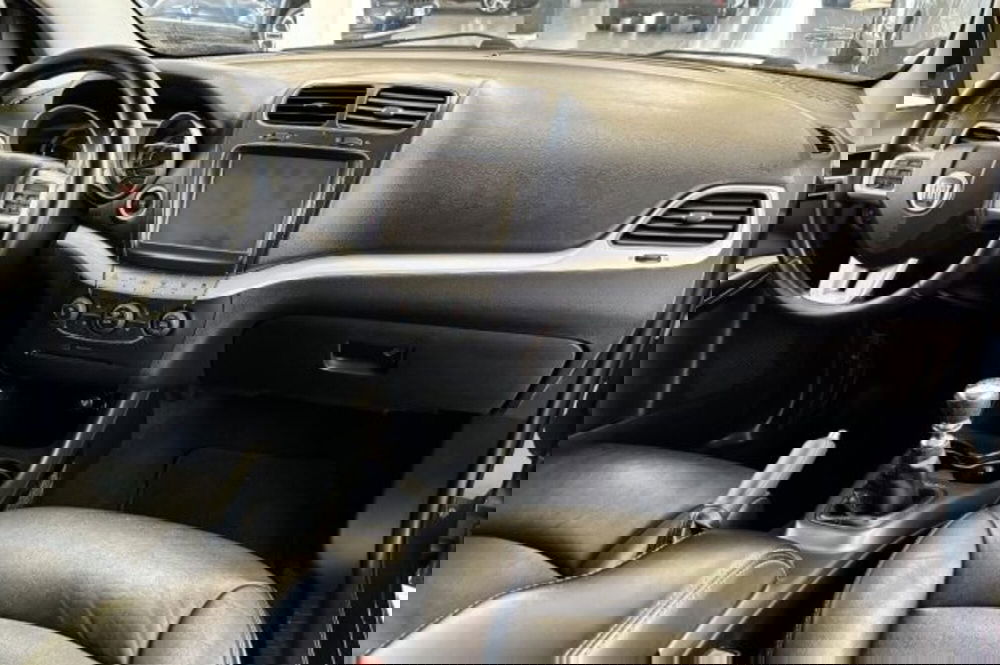 Fiat Freemont usata a Latina (9)