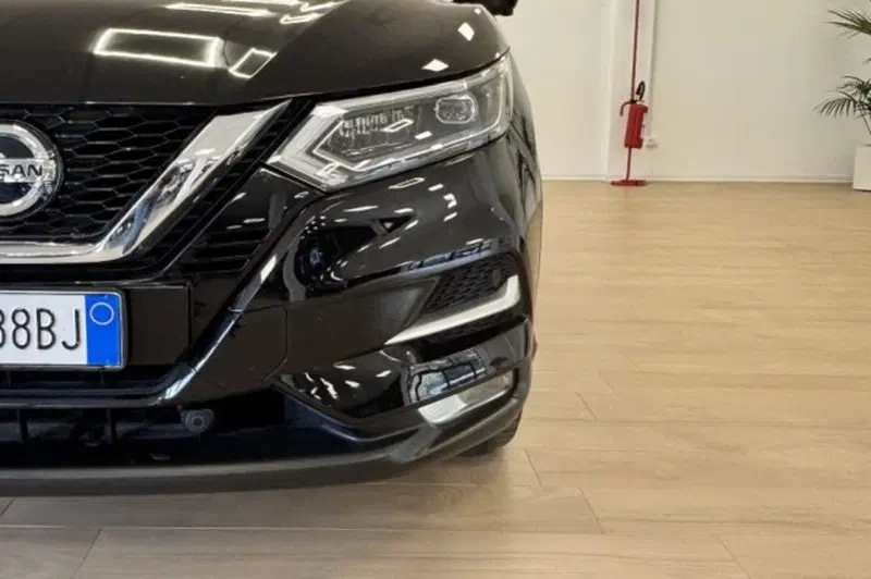 Nissan Qashqai usata a Latina (11)