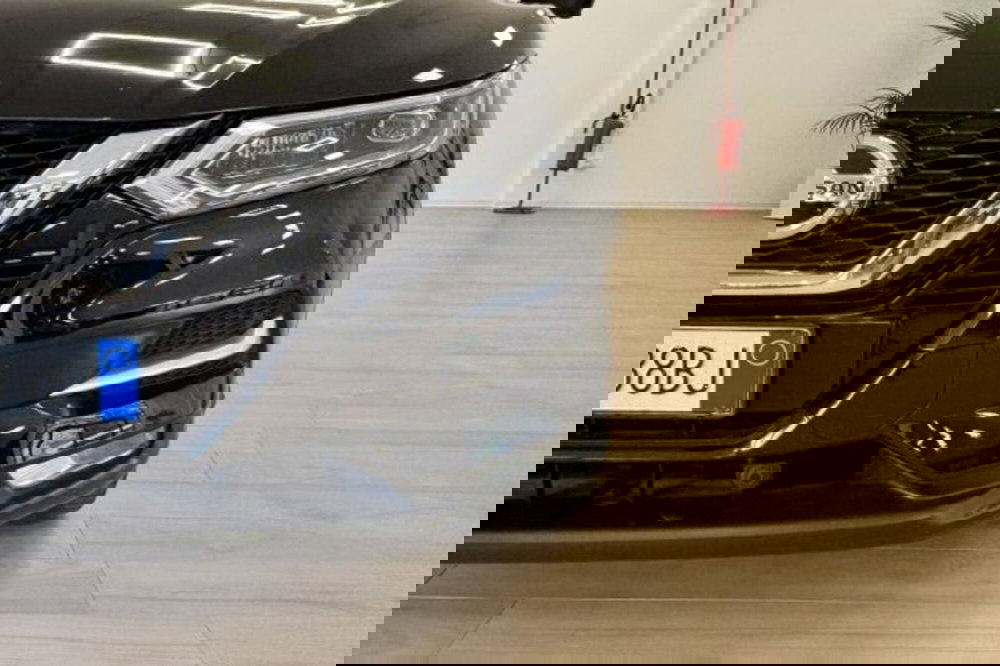 Nissan Qashqai usata a Latina (11)