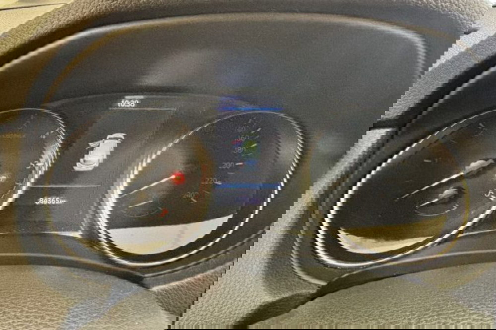 Nissan Qashqai usata a Latina (13)