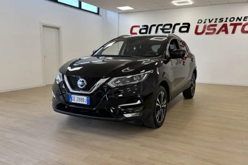 Nissan Qashqai usata a Latina (3)