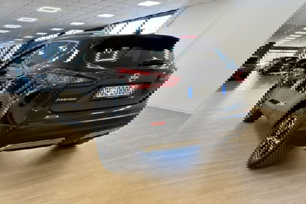 Nissan Qashqai usata a Latina (5)