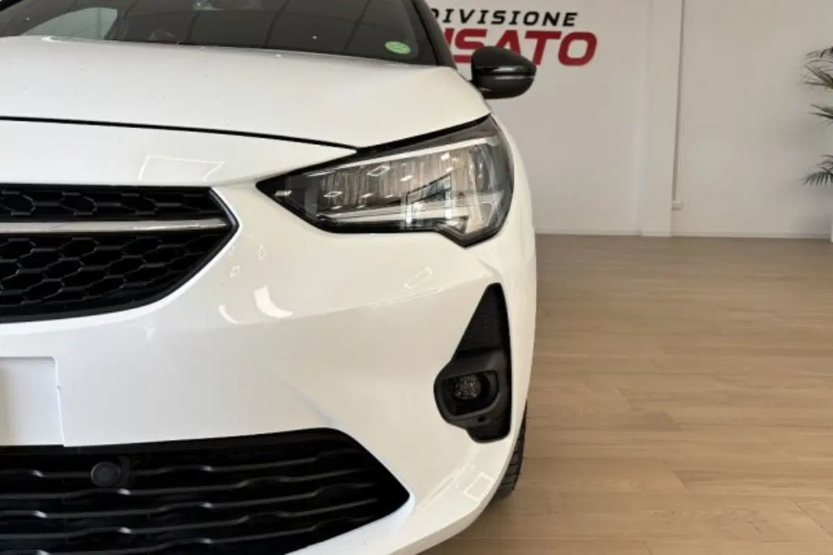 Opel Corsa usata a Latina (11)