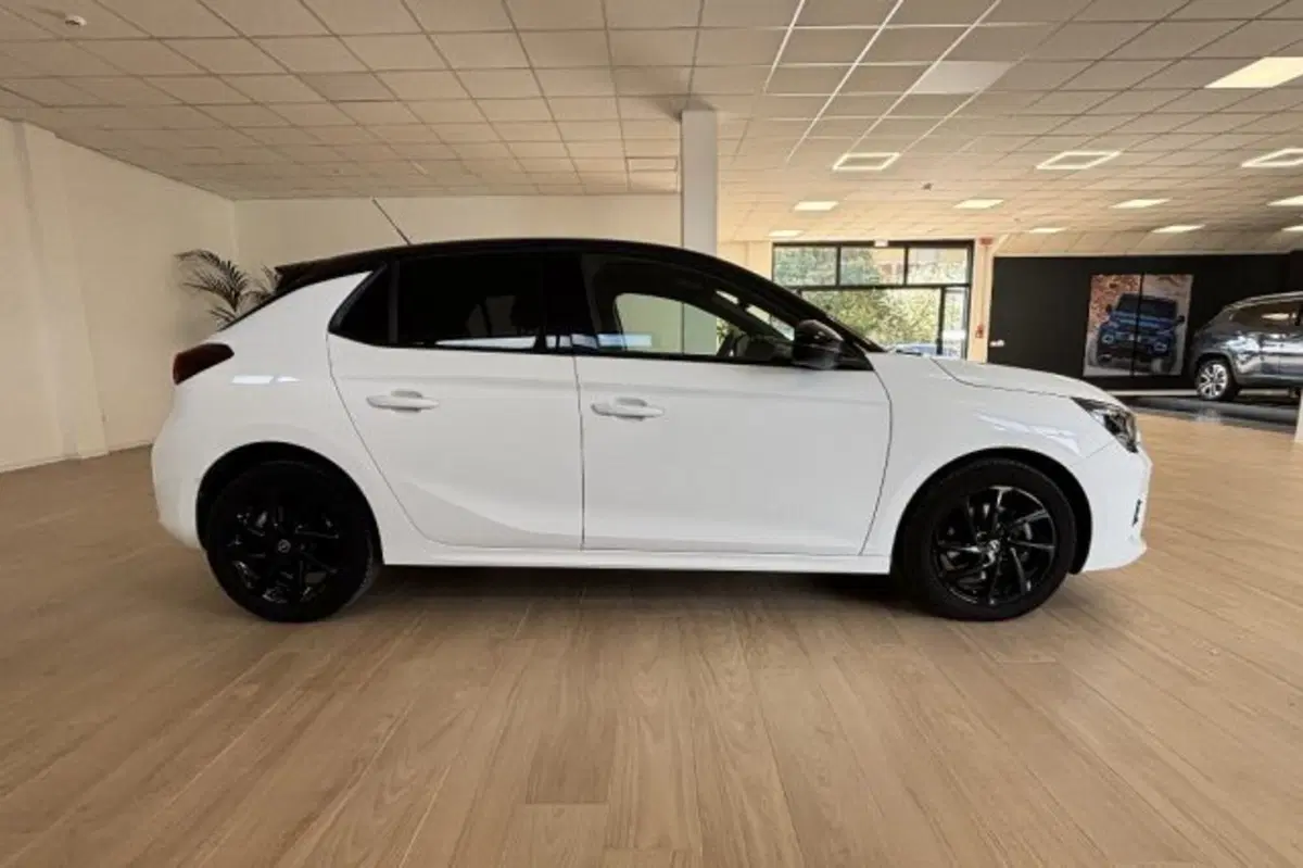 Opel Corsa usata a Latina (4)