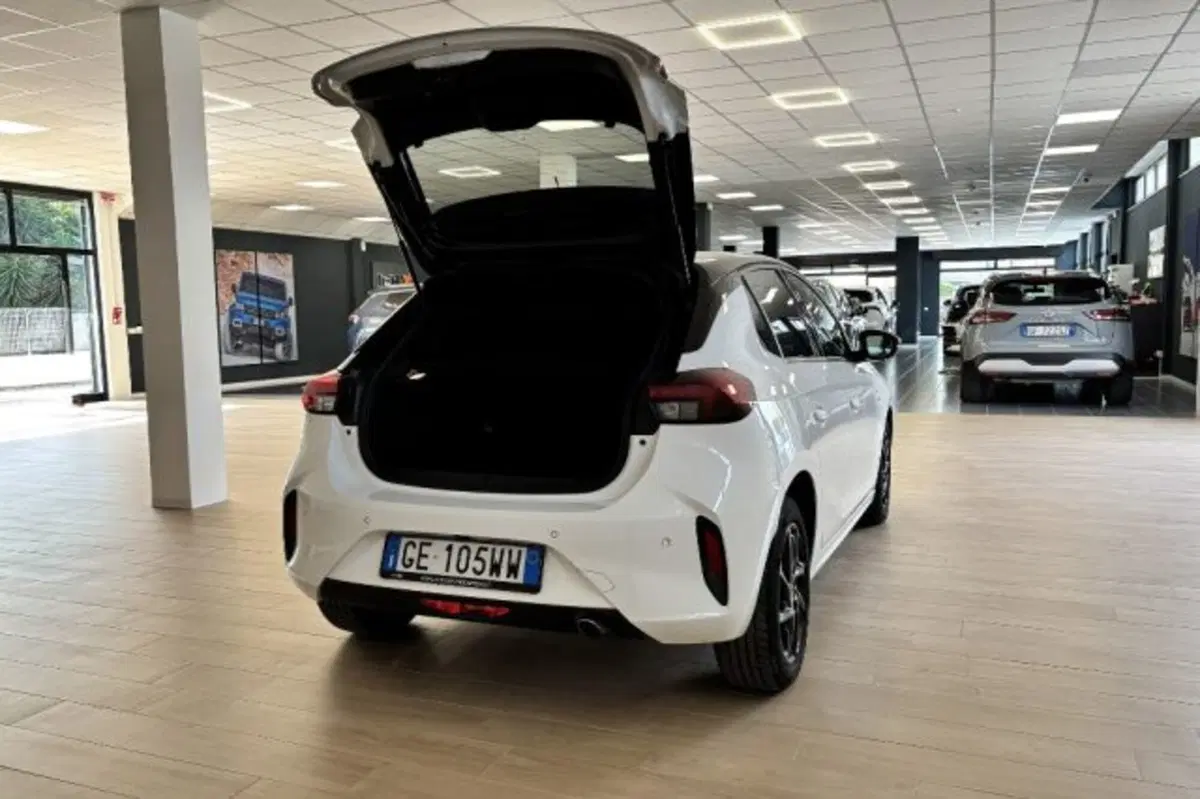 Opel Corsa usata a Latina (7)