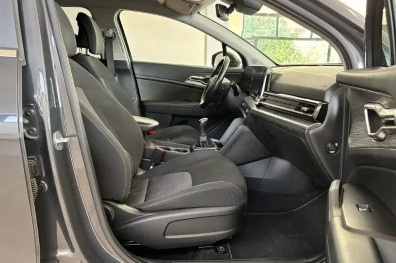 Kia Sportage usata a Latina (8)