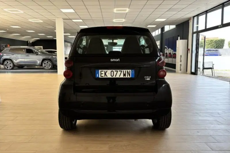 smart Fortwo usata a Latina (6)