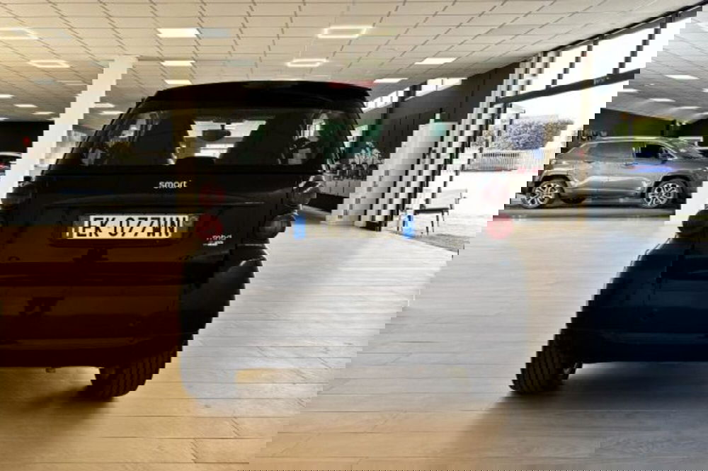 smart Fortwo usata a Latina (6)