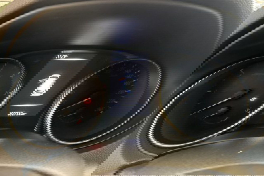 Nissan Qashqai usata a Latina (13)