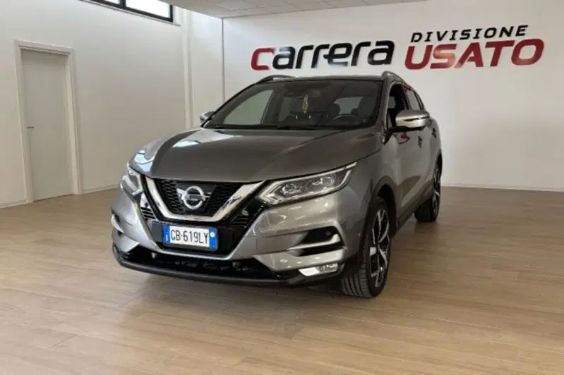 Nissan Qashqai usata a Latina (3)