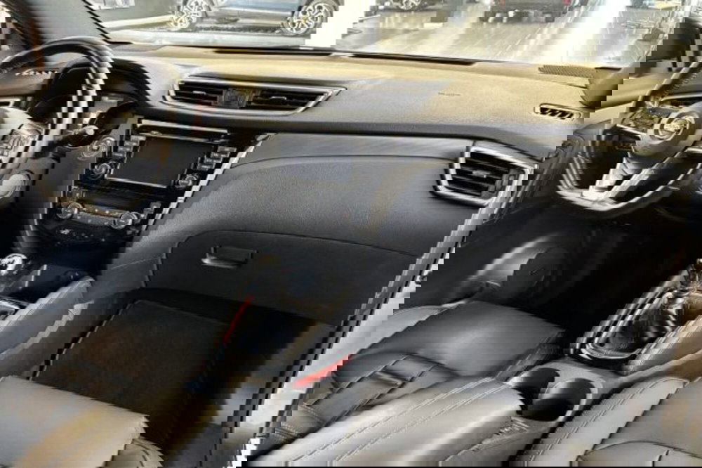 Nissan Qashqai usata a Latina (9)