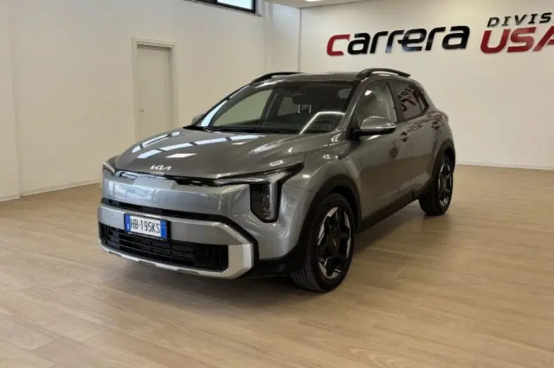 Kia Stonic usata a Latina (3)