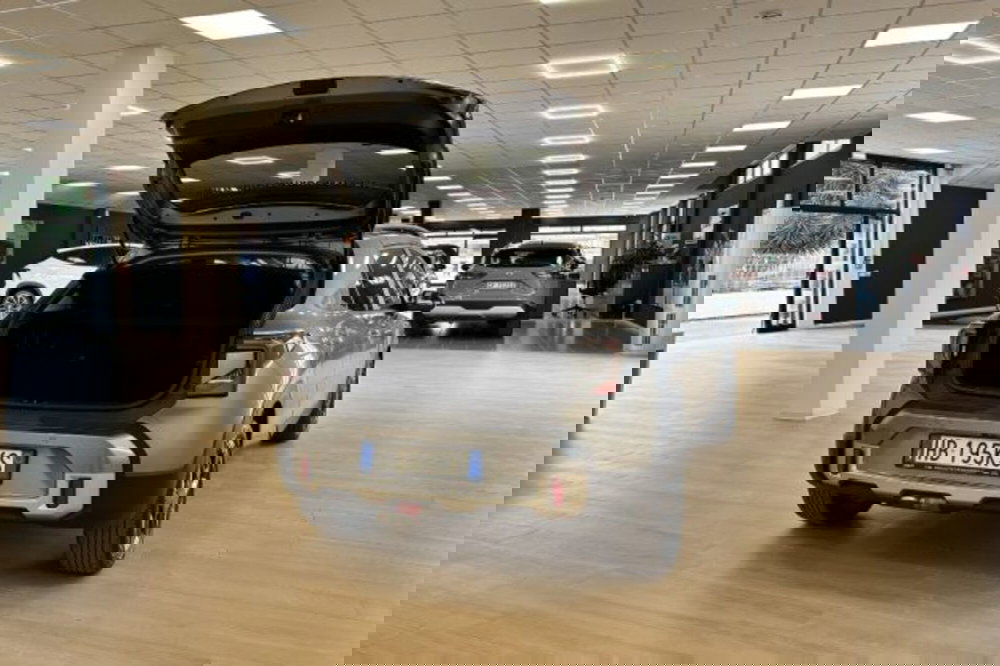 Kia Stonic usata a Latina (7)