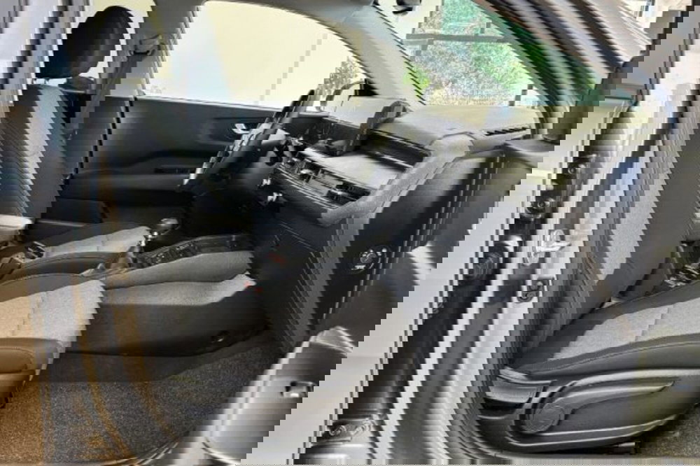 Kia Stonic usata a Latina (8)