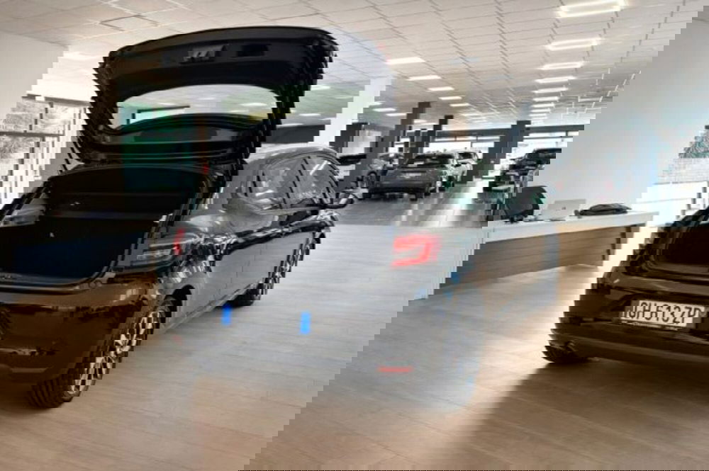 Renault Clio usata a Latina (7)