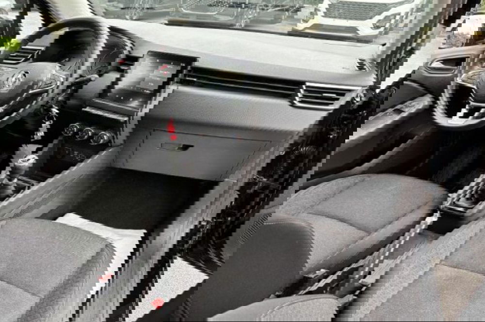 Renault Clio usata a Latina (9)