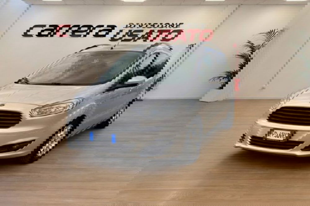 Ford Tourneo Courier usata a Latina (3)