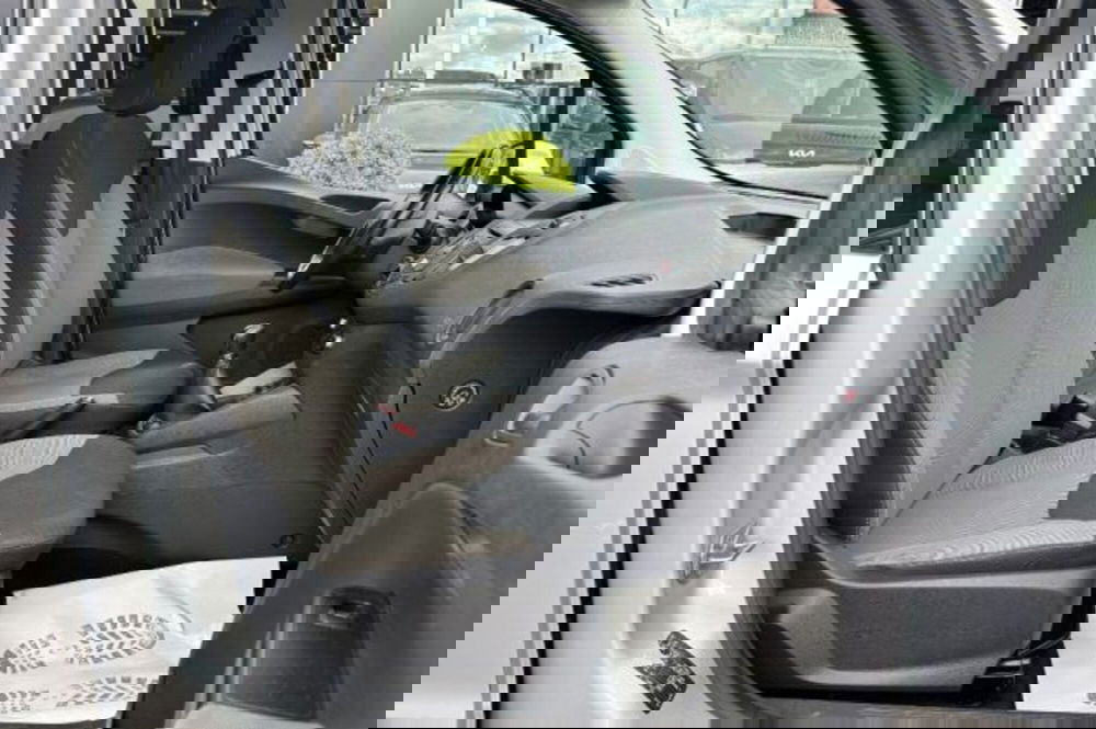 Ford Tourneo Courier usata a Latina (8)