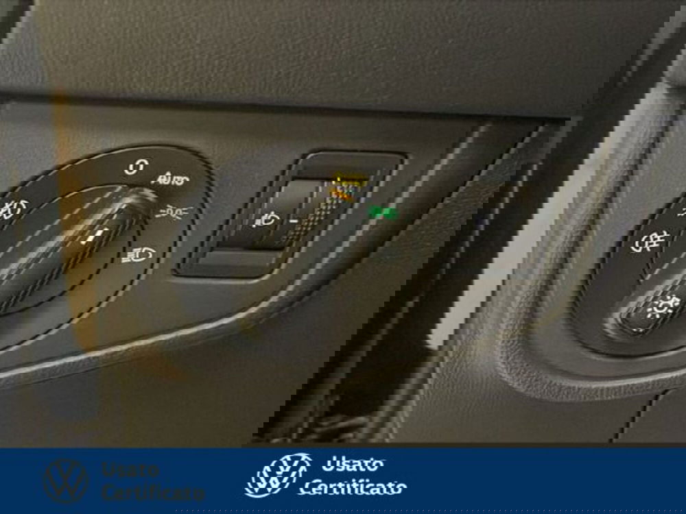 Volkswagen Taigo usata a Vicenza (16)