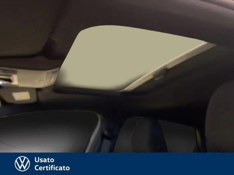 Volkswagen Taigo usata a Vicenza (14)