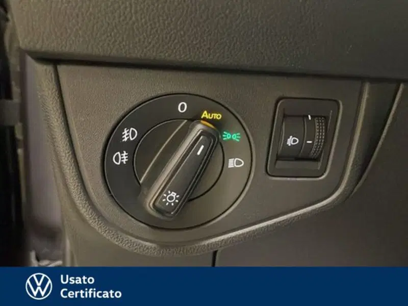 Volkswagen Taigo usata a Vicenza (17)