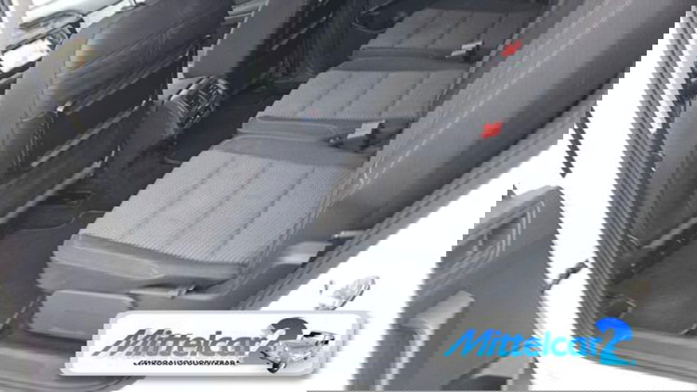 Volkswagen Touran usata a Udine (13)