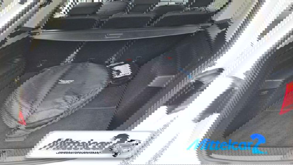 Volkswagen Touran usata a Udine (14)