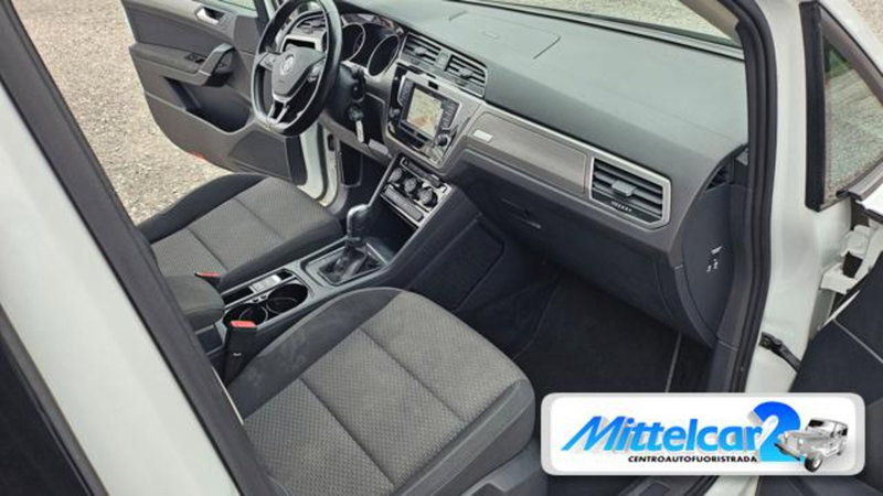 Volkswagen Touran usata a Udine (17)