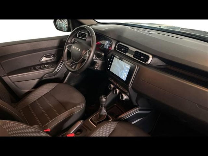Dacia Duster usata a Firenze (11)