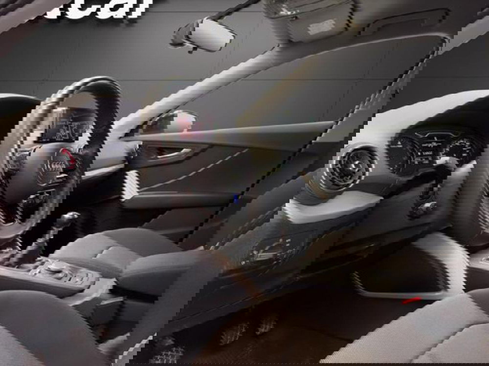 Audi Q2 usata a Milano (9)