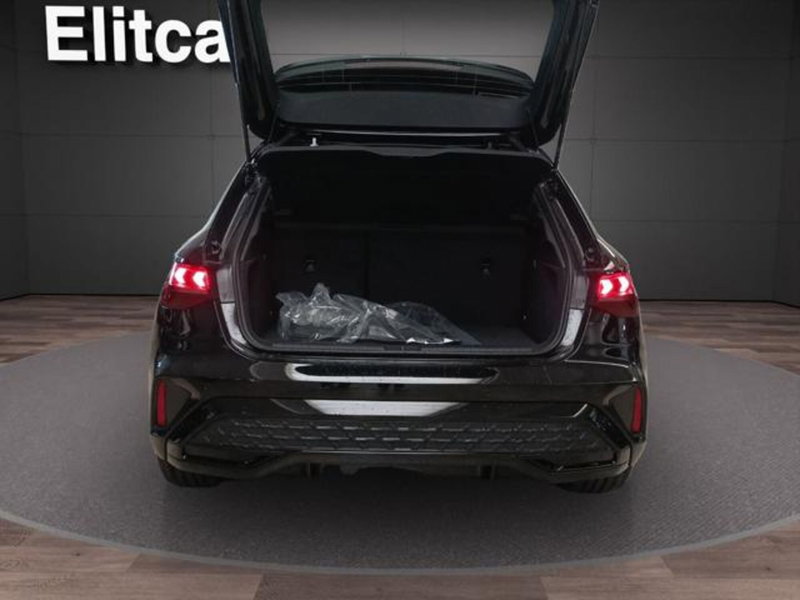 Audi A3 Sportback nuova a Milano (14)