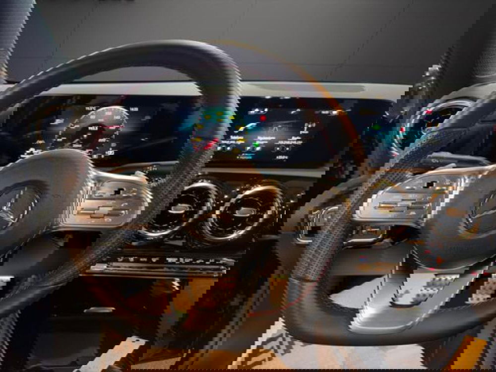 Mercedes-Benz Classe A Sedan usata a Milano (8)