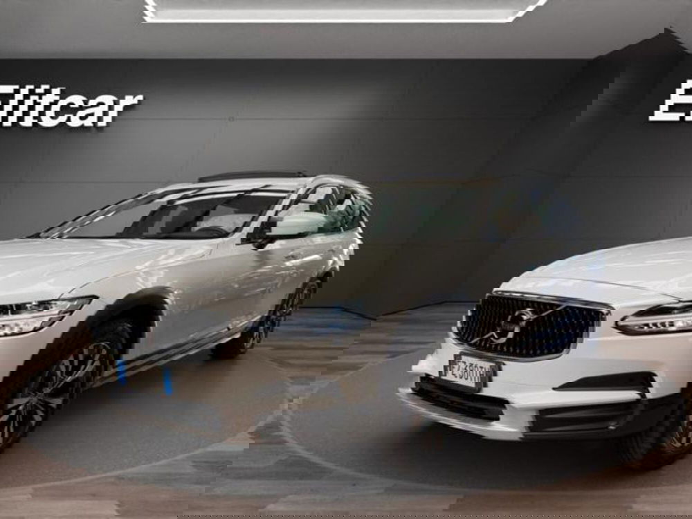 Volvo V90 Cross Country usata a Milano