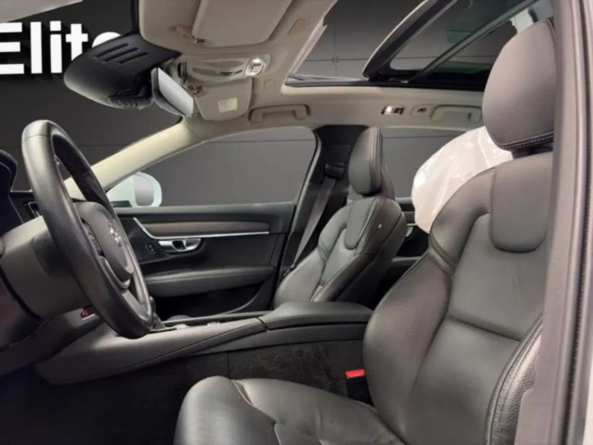 Volvo V90 Cross Country usata a Milano (11)