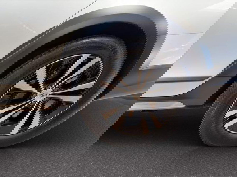 Volvo V90 Cross Country usata a Milano (13)