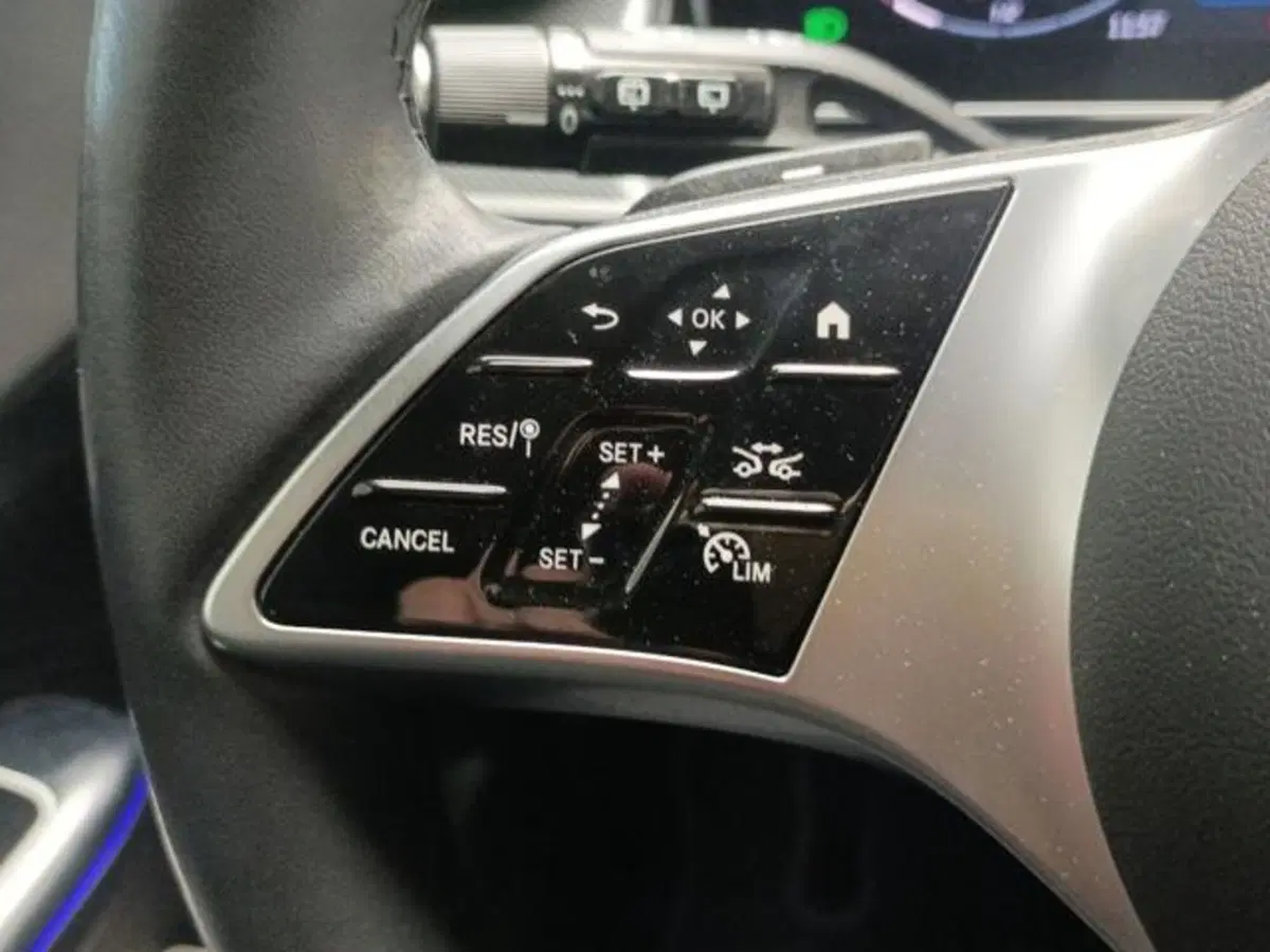 Mercedes-Benz GLC usata a Milano (11)