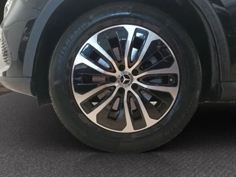 Mercedes-Benz GLC usata a Milano (9)