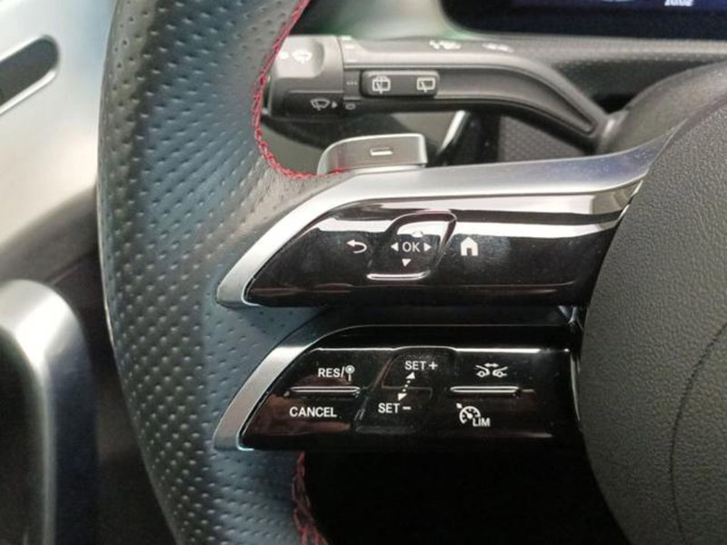 Mercedes-Benz Classe A Sedan usata a Milano (12)