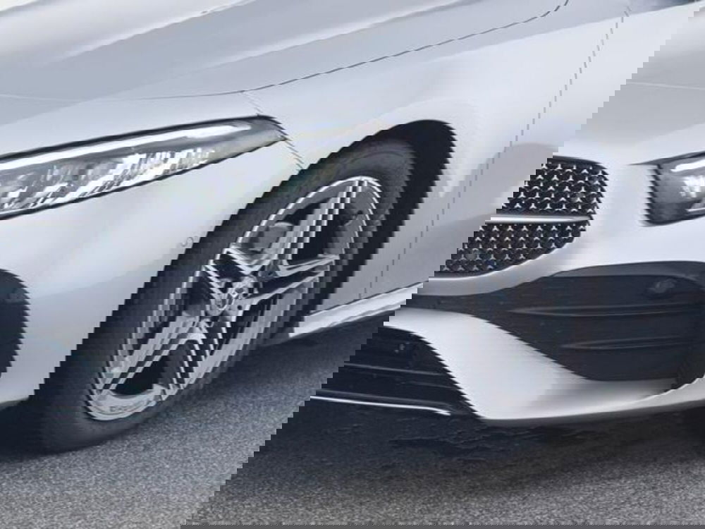 Mercedes-Benz Classe A Sedan usata a Milano (9)