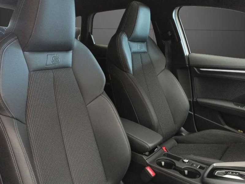 Audi A3 Sportback nuova a Milano (12)