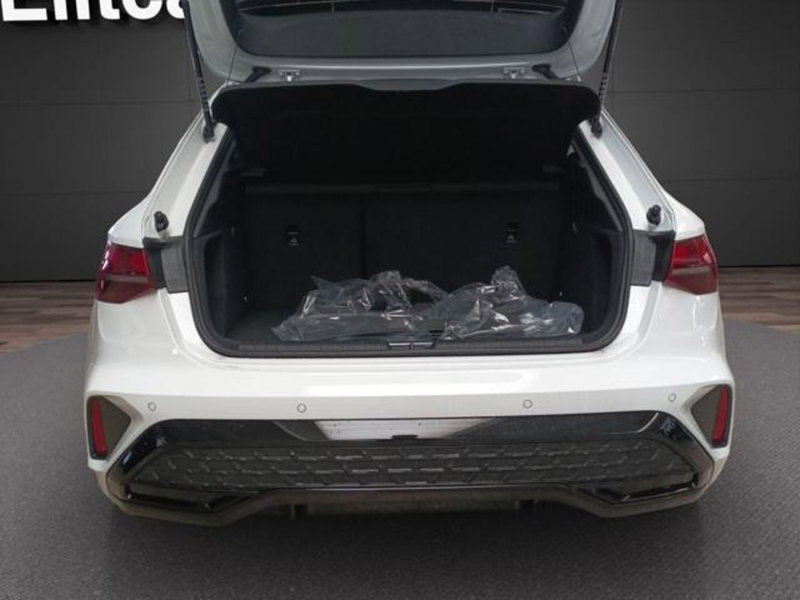 Audi A3 Sportback nuova a Milano (16)
