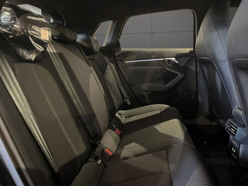 Audi A3 Sportback nuova a Milano (11)
