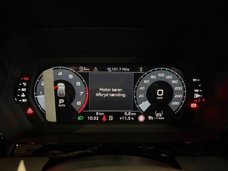 Audi A3 Sportback nuova a Milano (17)