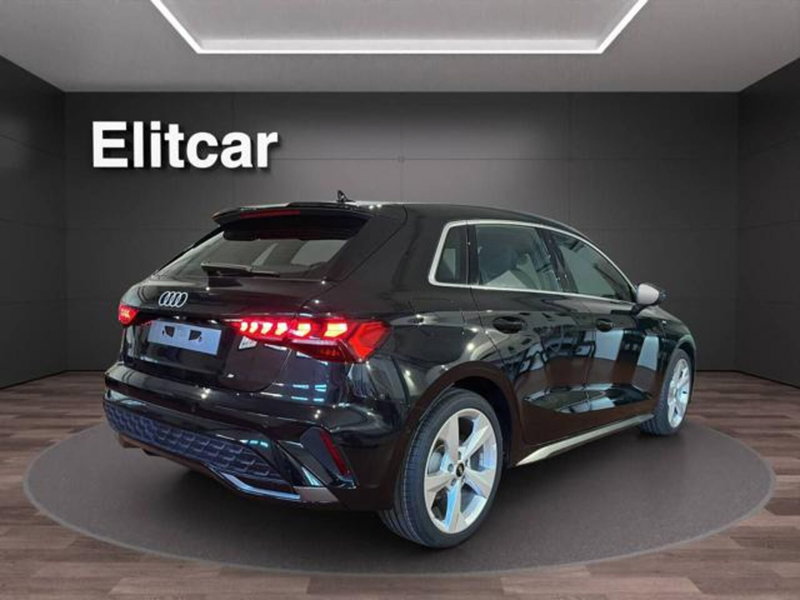 Audi A3 Sportback nuova a Milano (7)