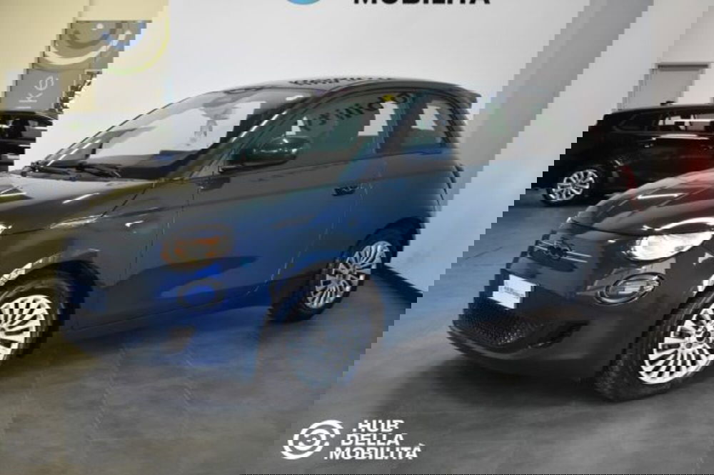 Fiat 500e usata a Perugia (3)