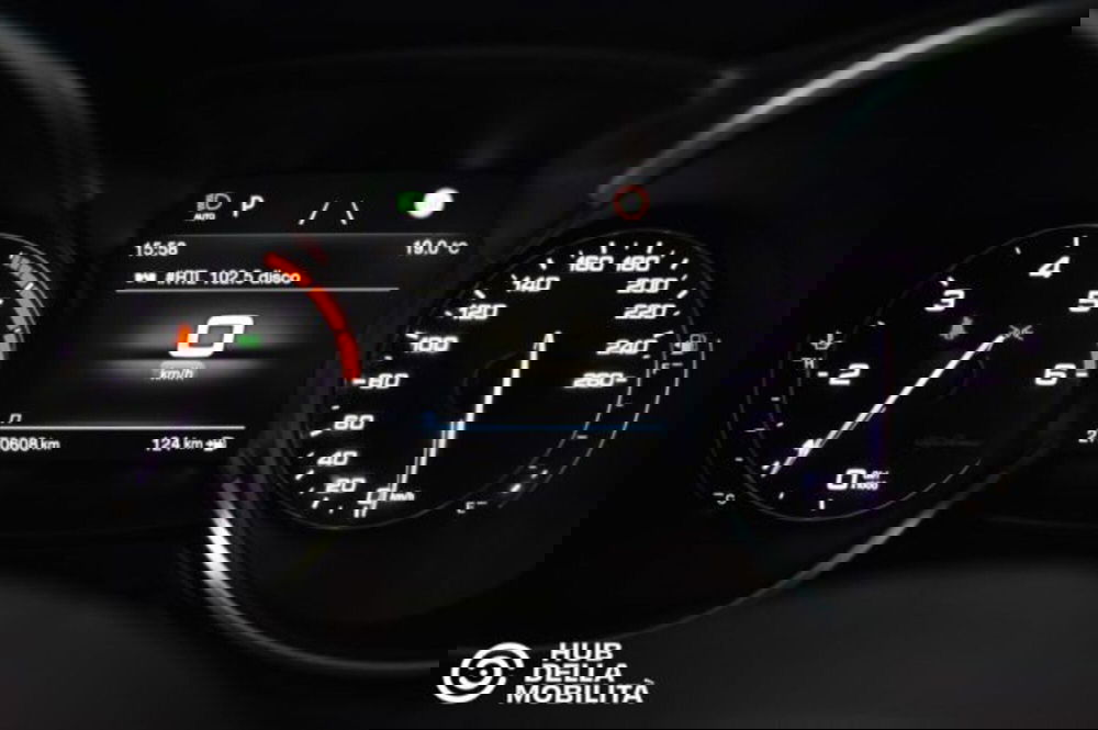 Alfa Romeo Stelvio usata a Perugia (8)