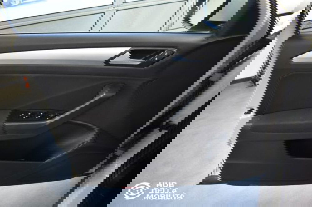 Volkswagen T-Roc usata a Perugia (7)