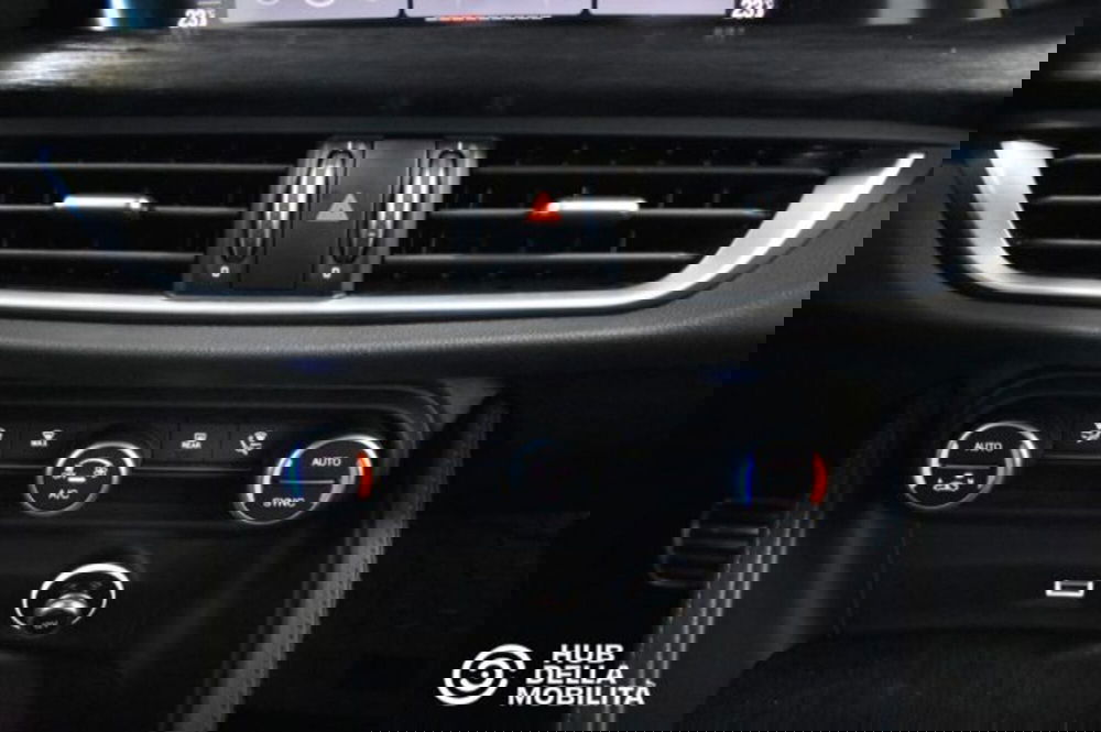 Alfa Romeo Stelvio usata a Perugia (13)